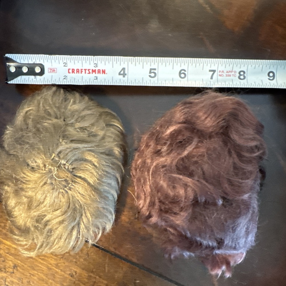 17 Pc. Lot of Various sizes, Color & Brands Doll Wigs Vintage Doll Hair Clips - Picture 2 of 16